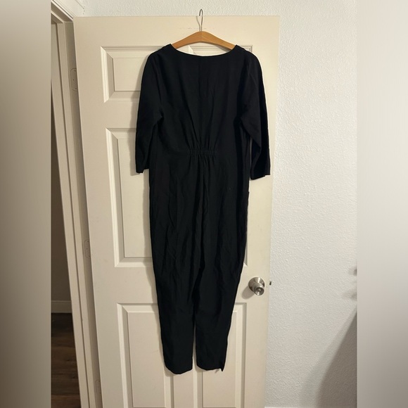 The Nines by HATCH Black 3/4 Sleeve Button-Front
Maternity Crop Jumpsuit Size M - Picture 8 of 10